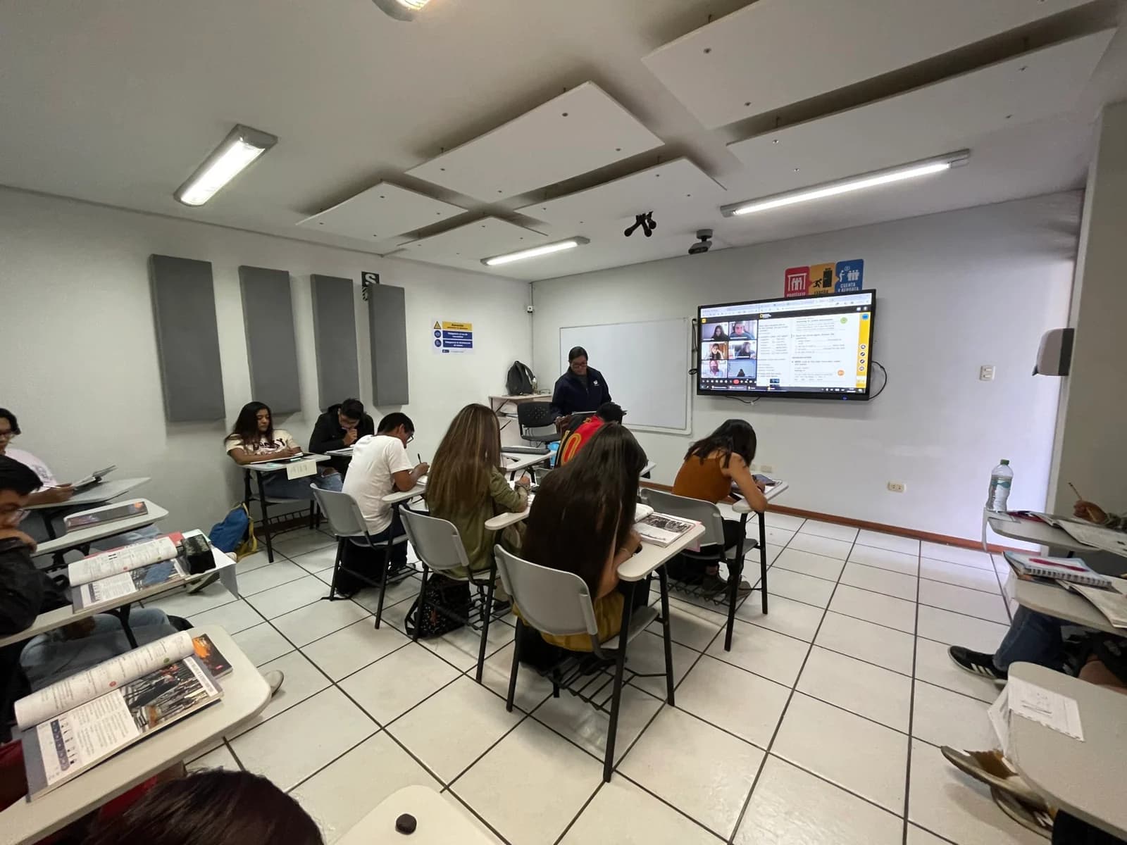 Aula del Centro Cultural Peruano Norteamericano en Arequipa