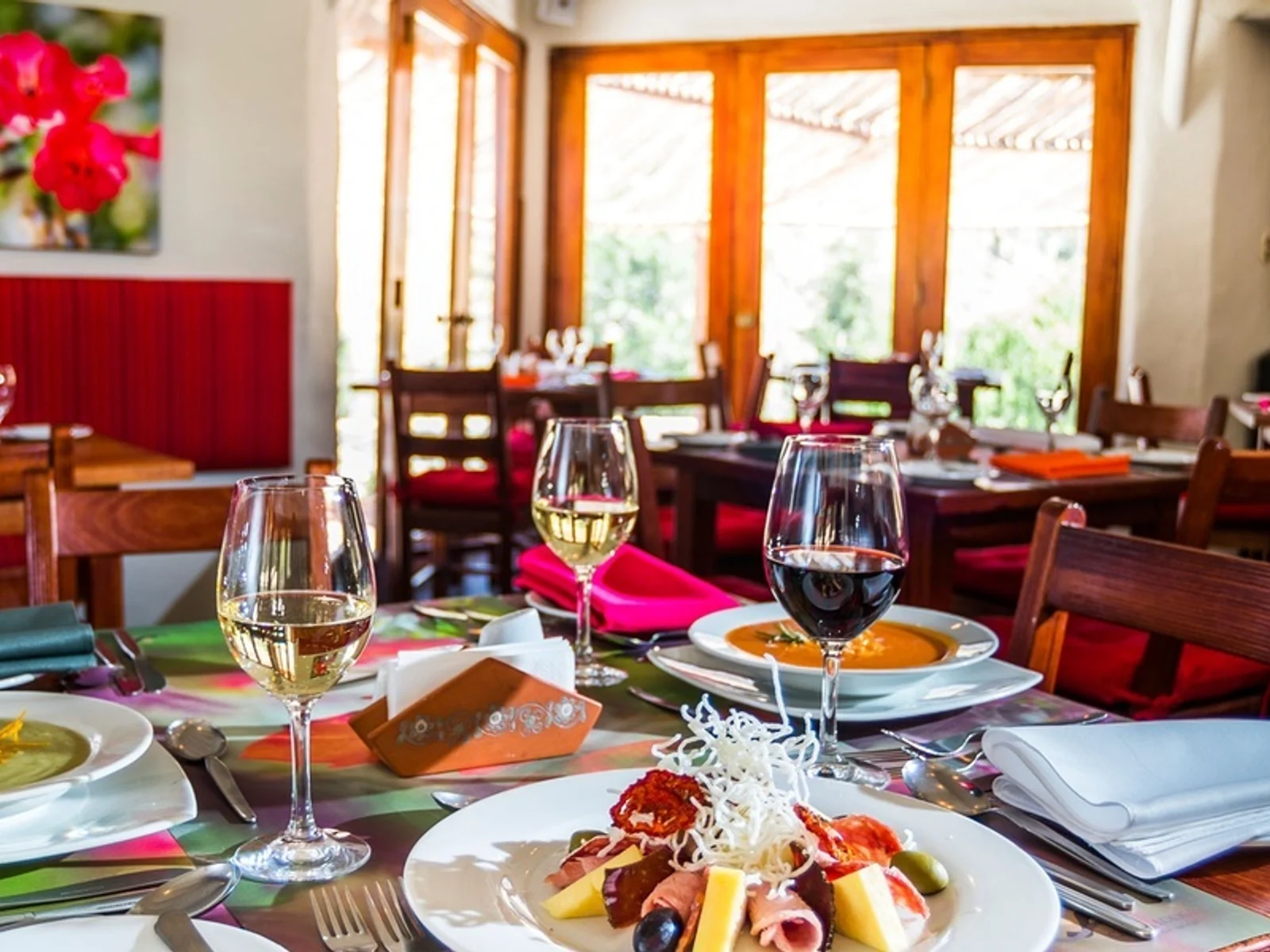 Ambiente de restaurante de Colca Lodge