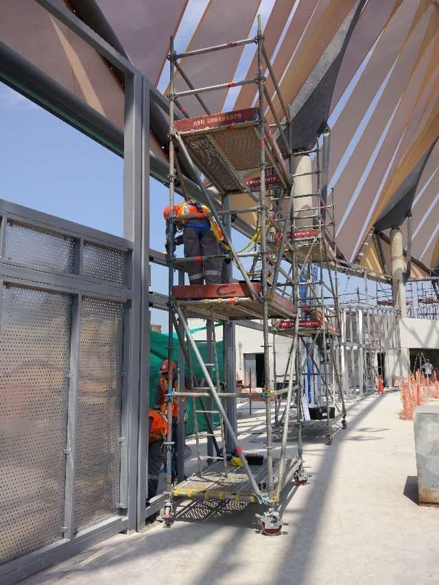 Instalación técnica en graderías de gran altura
