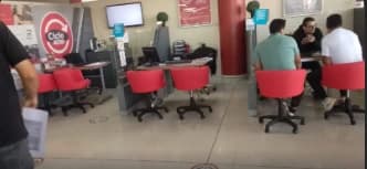 Mesas y sillas entregadas para el Customer Hub de Conauto en Arequipa