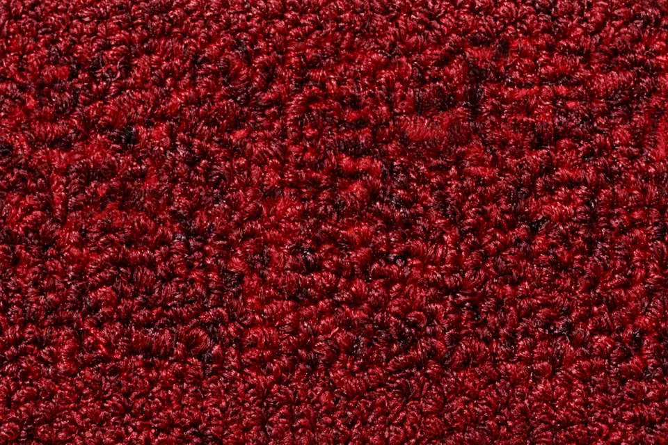 Alfombra comercial en rollo - Crimson Kiss (66811) - Ancho rollo 3.66 m